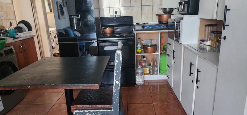2 Bedroom Property for Sale in Delft Western Cape
